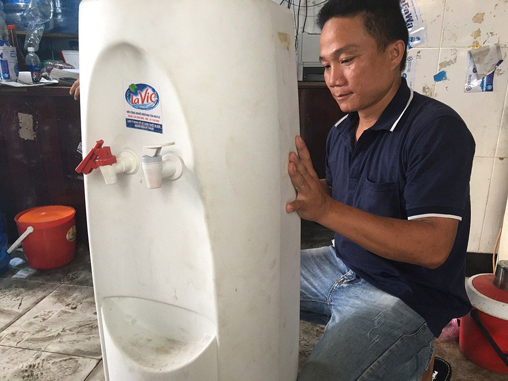 dịch vụ sửa chữa cây nóng lạnh tại Lavie Sang Phát