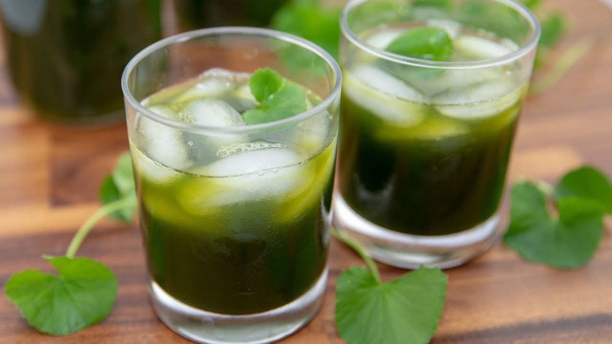 Nước ép rau má